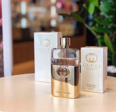 nước hoa gucci guilty pour